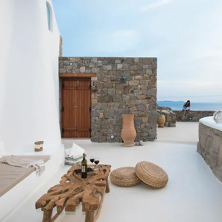 Argiro's Gorgeous In Cycladic
